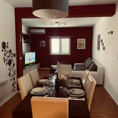 Gule Appartamento Slatine