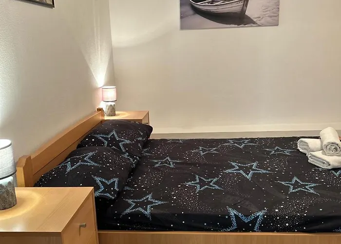 Gule Lägenhet Slatine