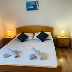 Gule Apartment *