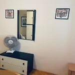 Apartment Gule *