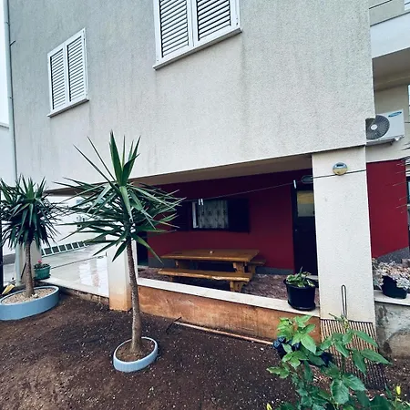 Apartment Gule