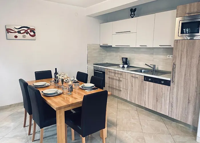 Apartment Gule *