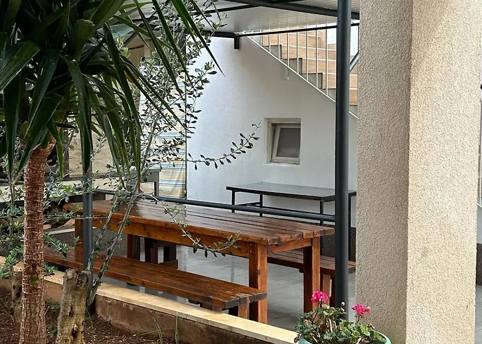 Gule Apartment Slatine